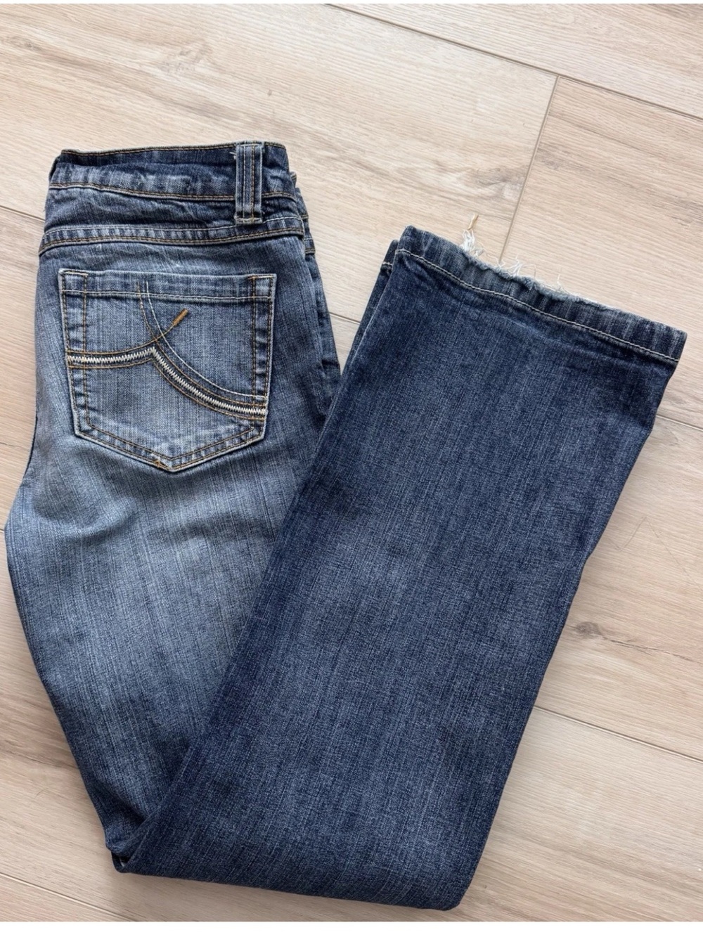 Women’s Boot Cut Jeans - Dark Blue Wash